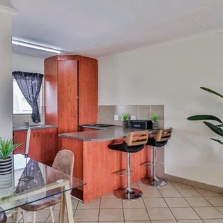 2 bedroom apartment for sale in Annlin, North of Pretoria