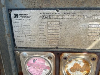 2005 Hendred Fruehauf 6 meter Front and 12 meter Rear Interlinked Flat Bed Trailers with Drop Sides.