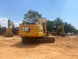 2023 Caterpillar 333 Excavator with 2,6 Cubic Meter GP Bucket