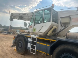 2009 Terex RC40 40 Ton Rough Terrain Mobile Crane