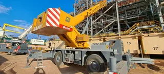 Sany SRT300T Rough Terrain Crane 30 Ton - CRA050