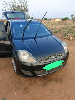 2008 ford fiesta car