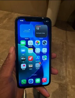 IPhone 11 64gb uses Wi-Fi