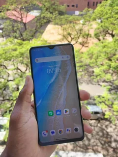 Vivo y27s 128gb (8&#43;8 ram)
