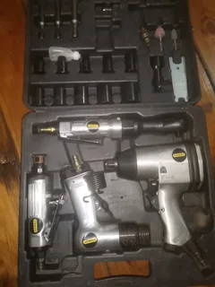 Stanley 4 In 1 Impact Wrench And Air Ratchet