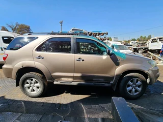 Toyota Fortuner D4D 4lt V6 (1GR) Breaking For Parts &#64; Aweh Auto Spares!