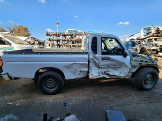 Mahindra Scorpio 2.2D Pick-Up Breaking For Parts &#64; Aweh Auto Spares!