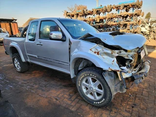Isuzu KB300 D-Teq (4JJ1) Breaking For Parts &#64; Aweh Auto Spares!