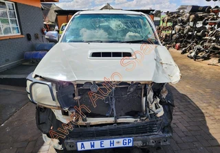Toyota Hi-Lux 3.0D (1KD) E/Cab Breaking For Parts &#64; Aweh Auto Spares!