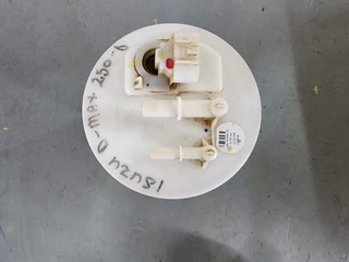 Isuzu D-Max Fuel Gauge For Sale!