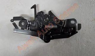 Toyota Hilux KZTE Bonnet Catch For Sale!