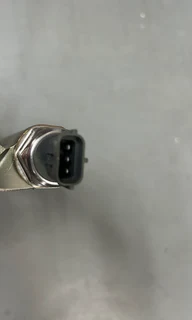 Nissan NP300 2.5TD (YD25) Common Rail / Fuel Rail For Sale!!!