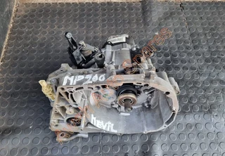Nissan NP200 1.6 Petrol Gearbox For Sale!