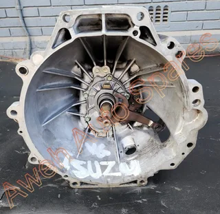 Isuzu KB320 V6 (6VD1) 2x4 Manual Gearbox For Sale!!!