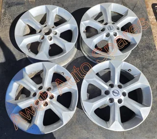 Nissan Navara 17&#34; Mag Rims For Sale!!!