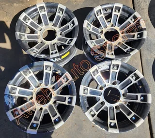 Mahindra Scorpio 15&#34; Mag Rims For Sale!!!