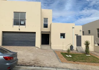 Nhbrc &amp; Cidb Registered Professional Builder
