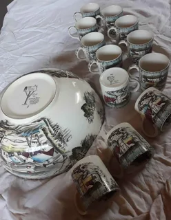 13 piece punch bowl  80 years old hand painted good condition