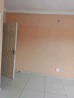  Cottage for rent in Ebony Park