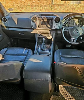 Reposting due to time wasters - 2015 VW Amarok 2.0 BiTDI (132KW) AUTOMATIC - Full House!!!