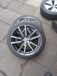 Tyre and rim