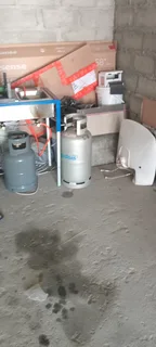 Good ( Furniture and appliances)