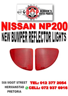 Nissan NP200 Bumper reflector lights