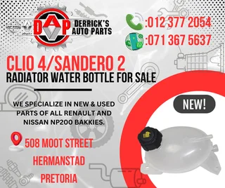 Clio 4/sandero 2 ( Radiator Water Bottles) For Sale