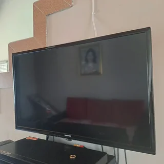 32" Sinotech flat screen TV