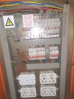 ELECTRICIANS ON CALL