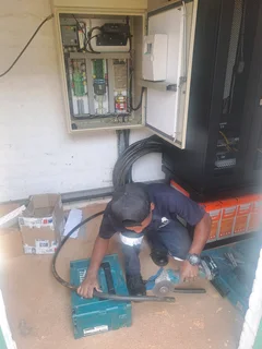 ELECTRICIANS ON CALL