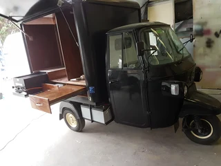 Burger-Grill Trucks and Trailers  New &amp; Pre-Owned for sale