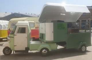 Burger Truck on the move New or pre owned Wheels Food truck with an African Attitude