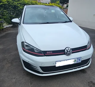 2015 Volkswagen Golf Hatchback