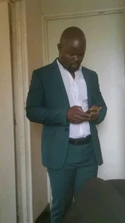 LOOKING FOR JOB AS DRIVER/HANDYMAN OR HOUSEKEEPER