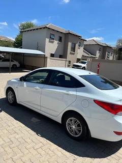2012 Hyundai Accent Sedan