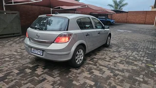 Opel Astra 1.6i 16v
