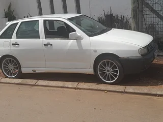 2006 Volkswagen Polo Hatchback