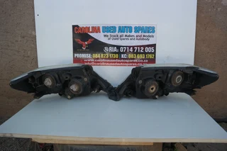 Toyota Fortuner D4d left and right side headlights