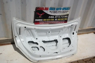 Hyundai Accent sedan bootlid