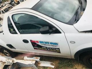 Chevrolet  Corsa Gamma stripping for parts only (manual)