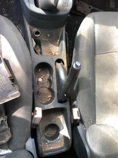 Ford Fiesta hatchback stripping for parts (rusty)