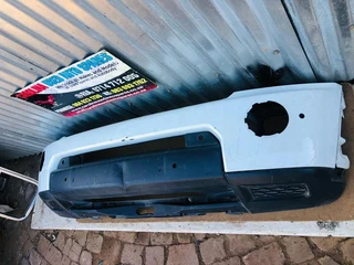 Land Rover Discovery 4 front bumper with PDC holes