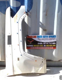 Toyota Land Cruiser 76 series right side fender taking wheel arch