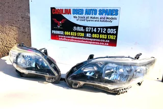 Toyota Corolla Quest left and right side headlights