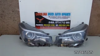 Toyota Yaris left and right side LED headlight