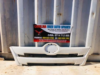 Hino 300 series radiator grill (truck) no badge