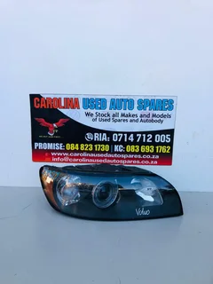 Volvo S40 right side headlight (sedan)