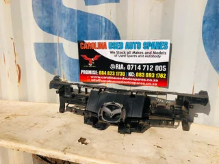 Mazda 3 MK2 front bumper grill support