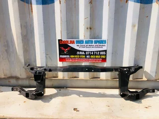 Mercedes Benz W447 viano radiator cradle